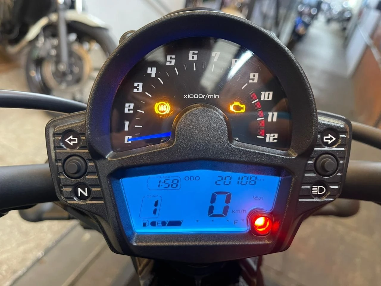 KAWASAKI VULCAN S ABS