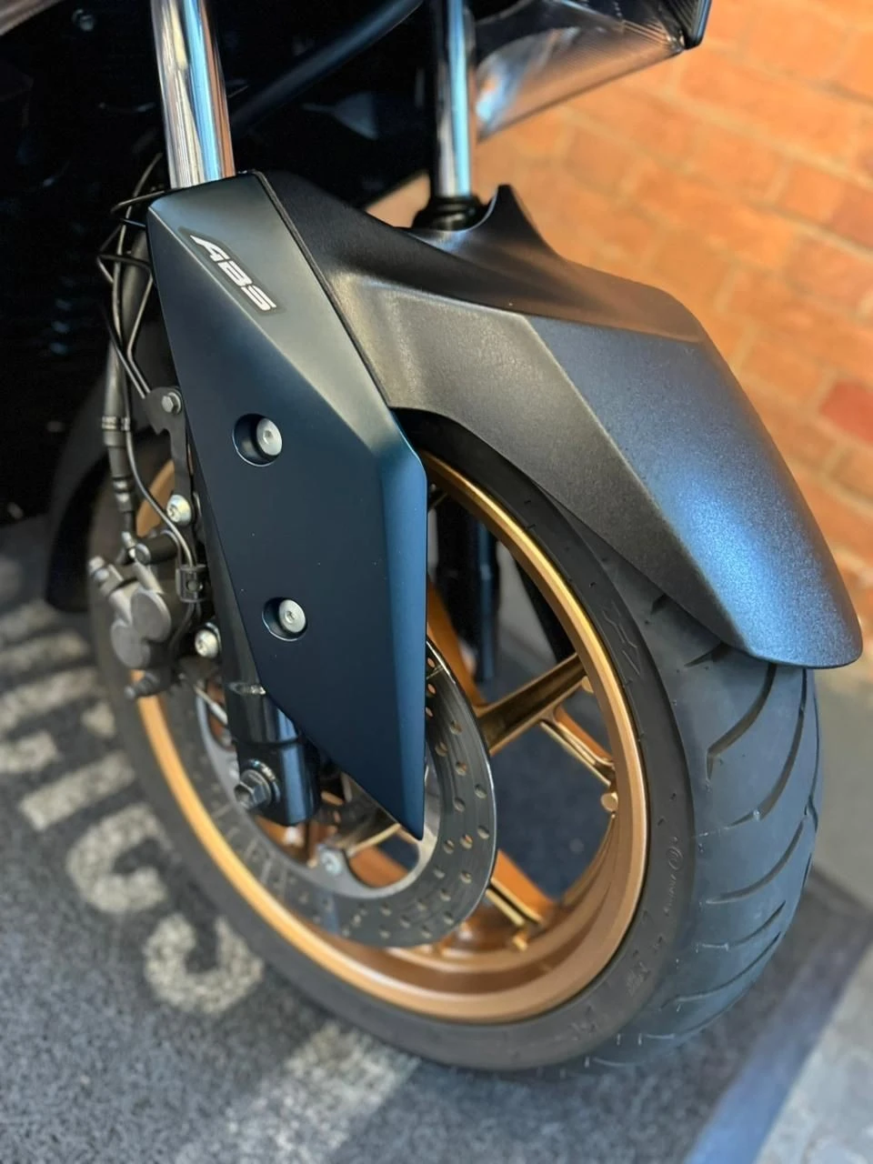 YAMAHA XMAX ABS