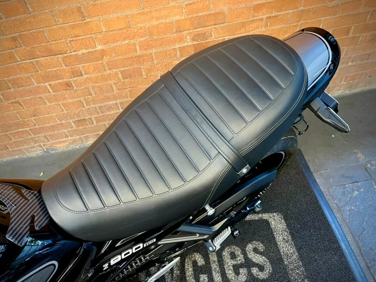 KAWASAKI Z900RS
