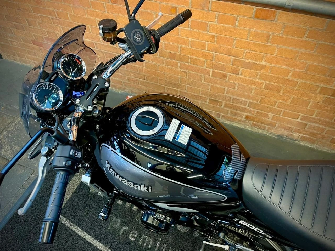 KAWASAKI Z900RS