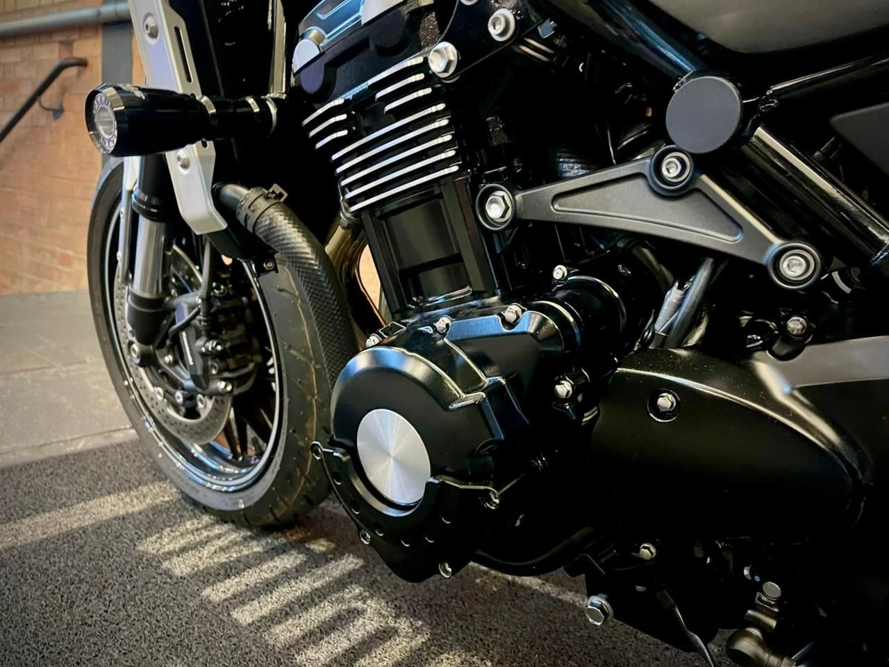 KAWASAKI Z900RS
