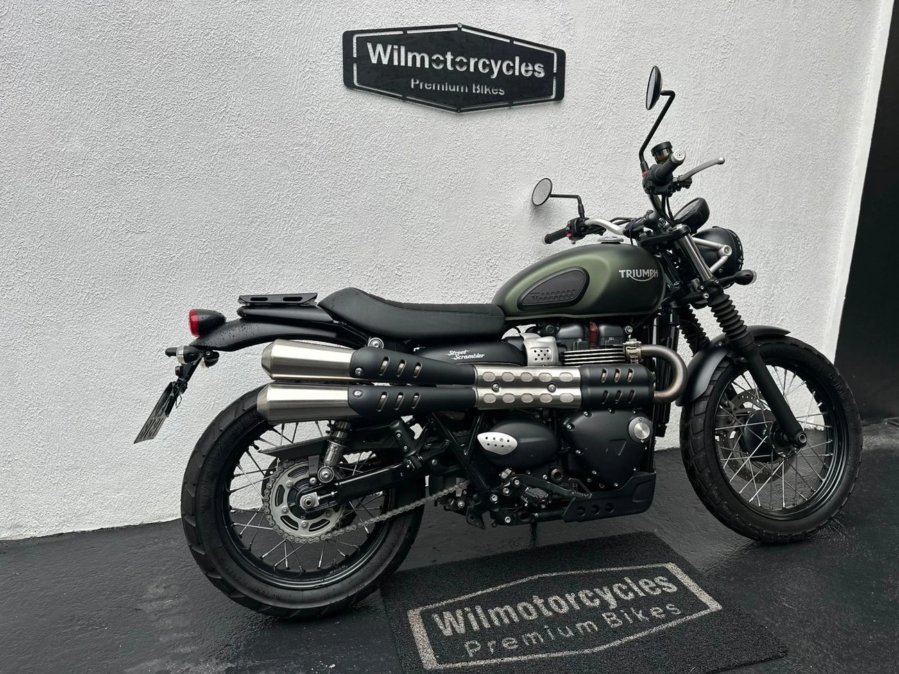 TRIUMPH STREET SCRAMBLER