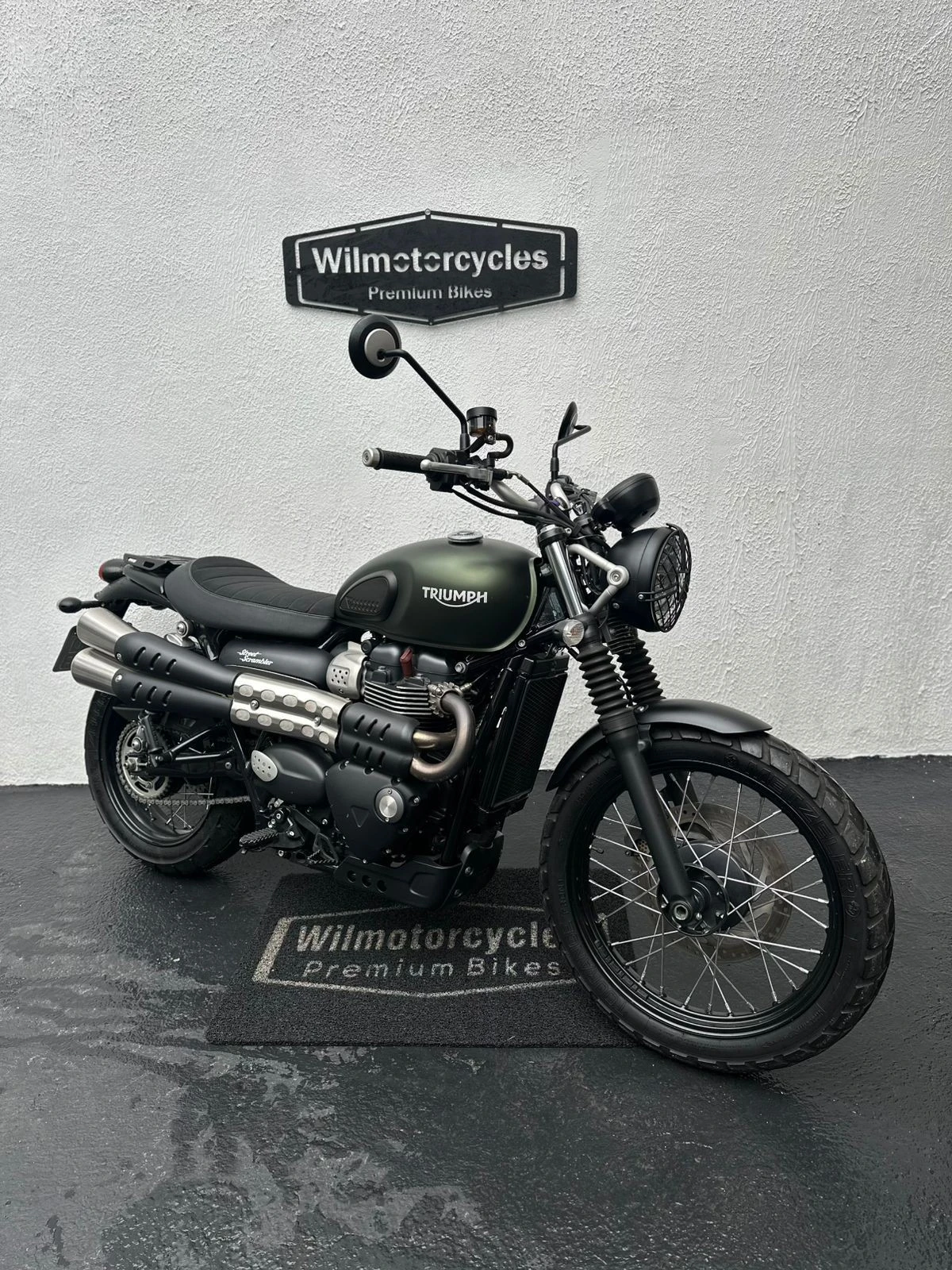 TRIUMPH STREET SCRAMBLER