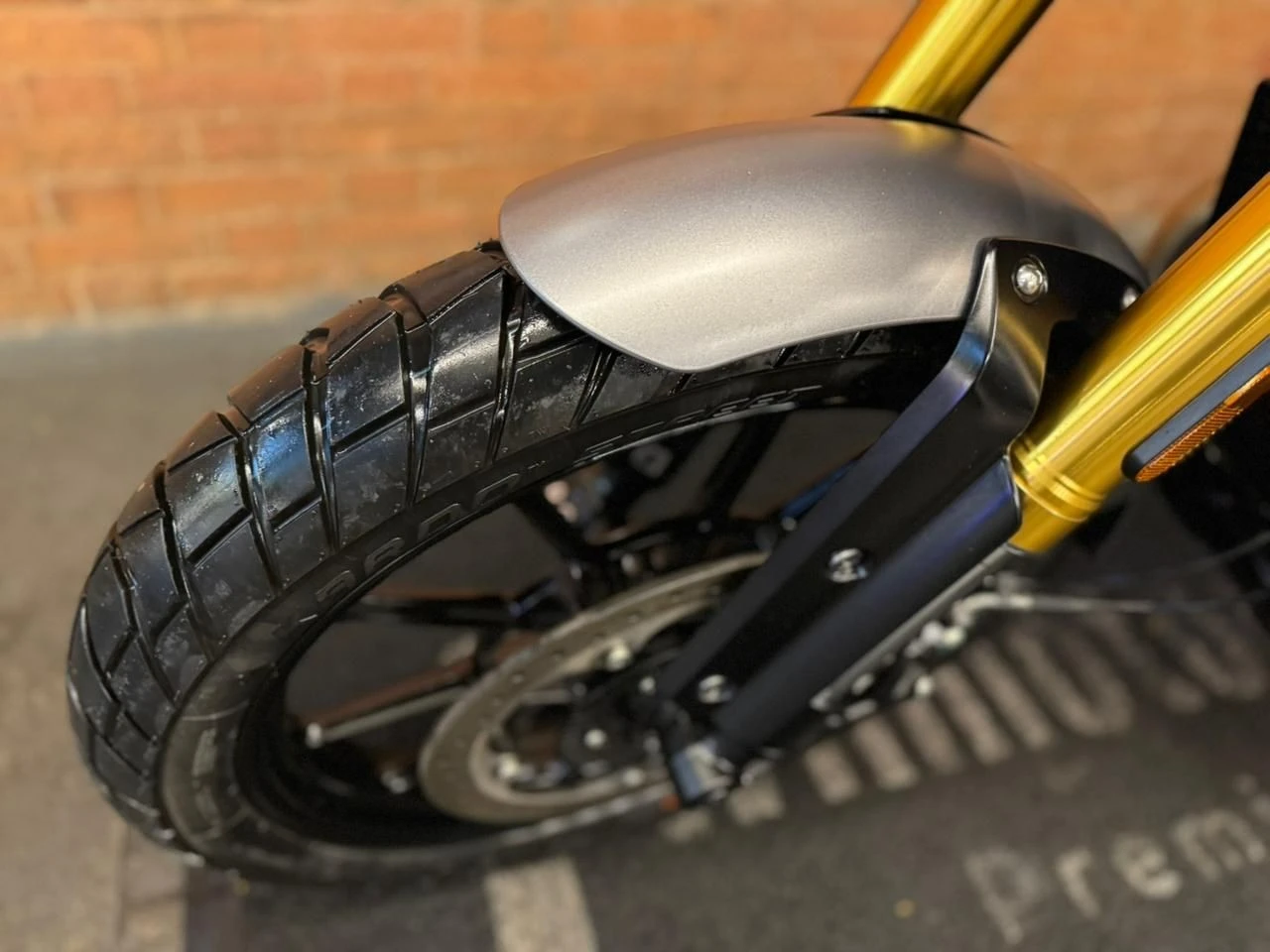 TRIUMPH SCRAMBLER