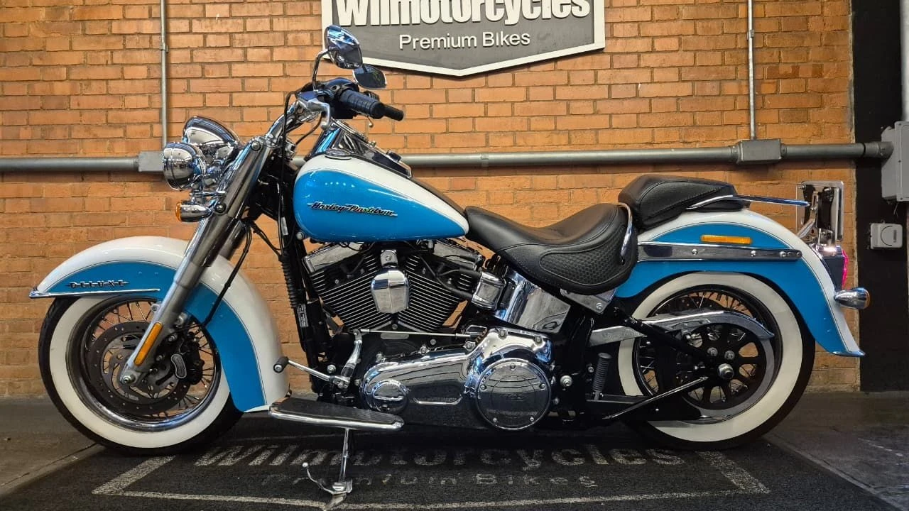 HARLEY-DAVIDSON SOFTAIL DELUXE