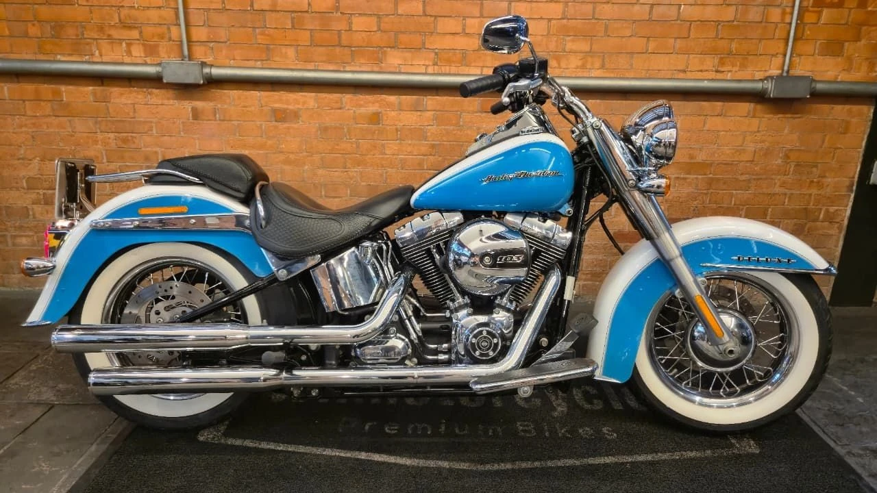 HARLEY-DAVIDSON SOFTAIL DELUXE