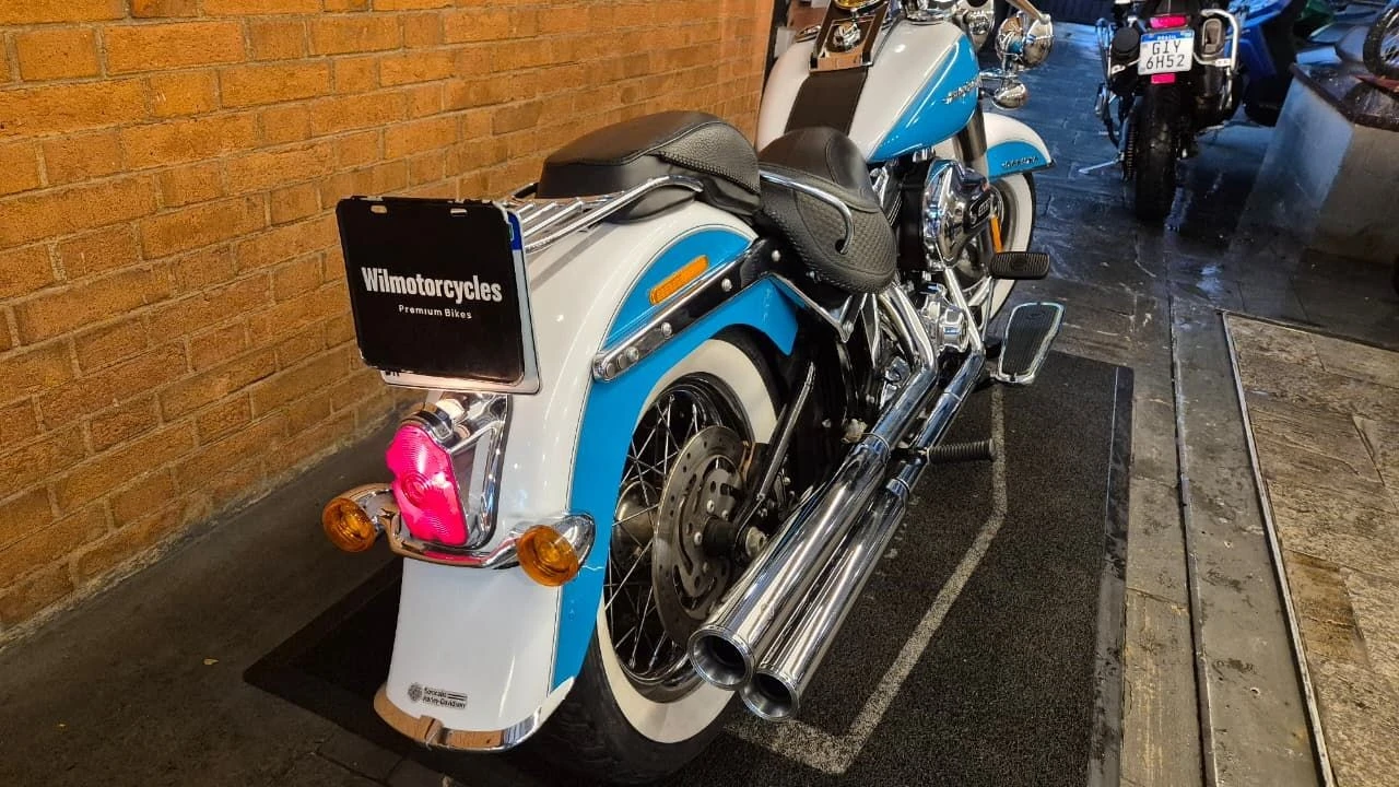 HARLEY-DAVIDSON SOFTAIL DELUXE