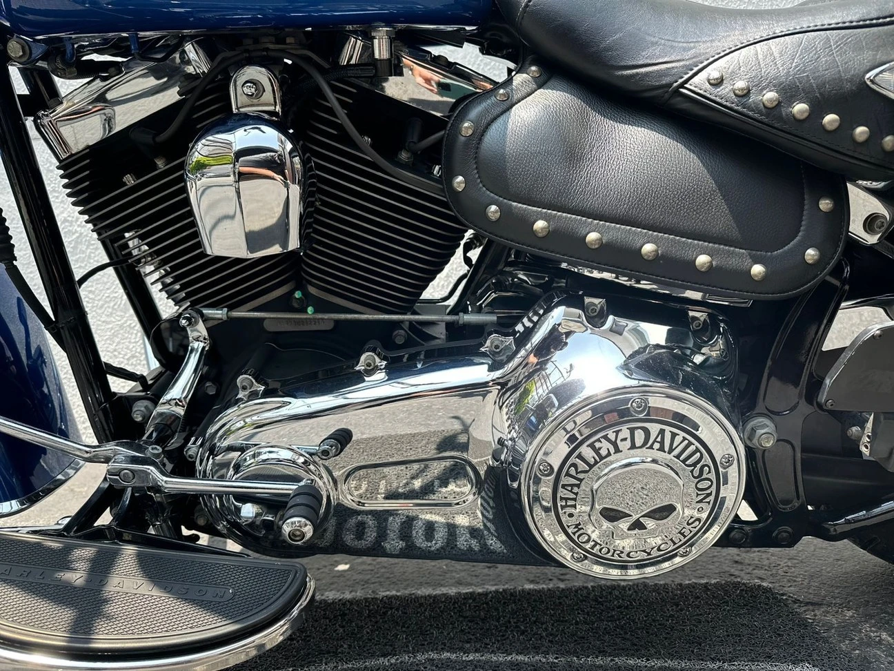 HARLEY-DAVIDSON HERITAGE SOFTAIL CLASSIC