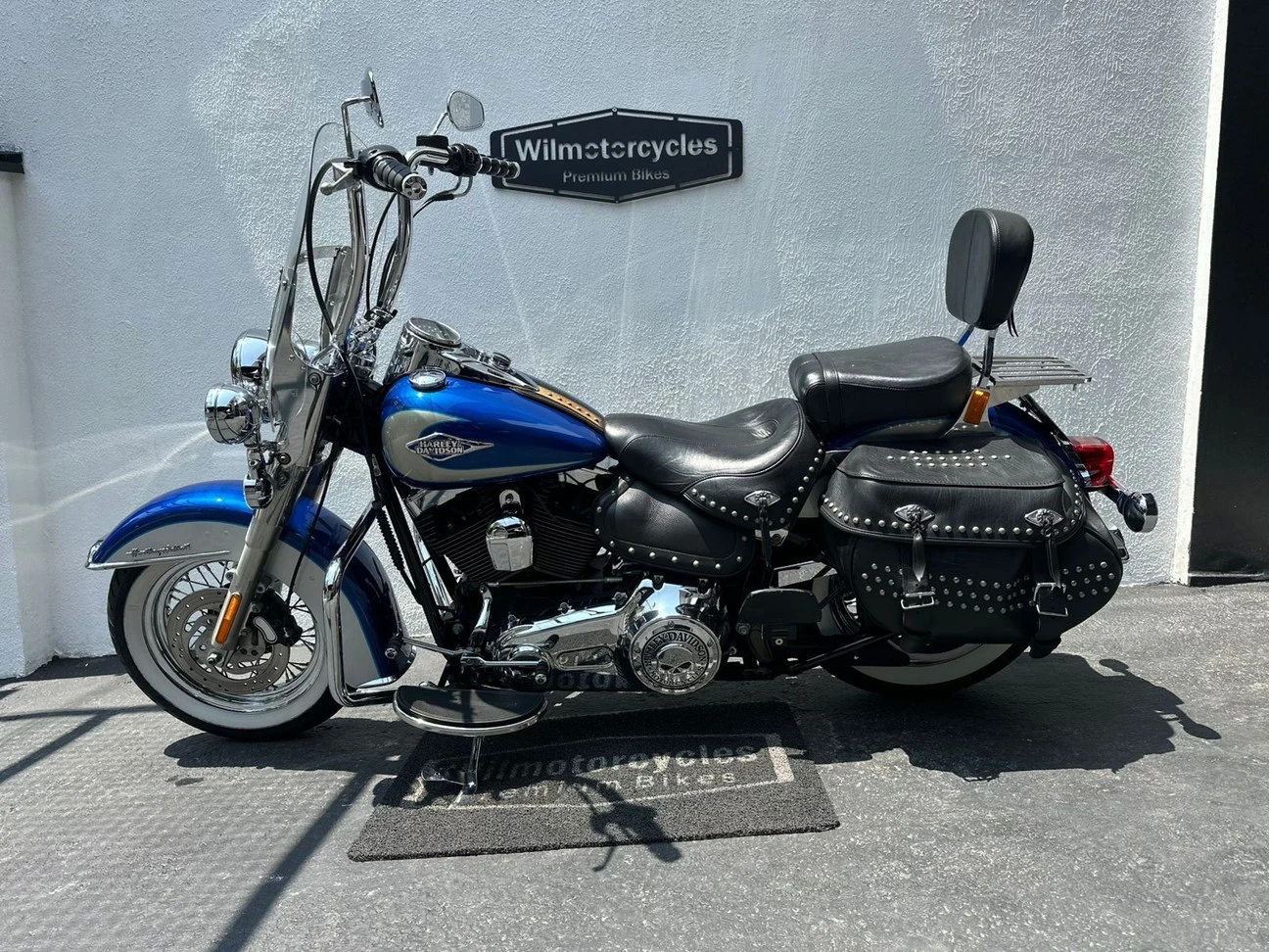 HARLEY-DAVIDSON HERITAGE SOFTAIL CLASSIC
