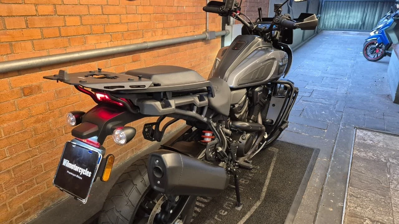 HARLEY-DAVIDSON PAN AMERICA 1250 S