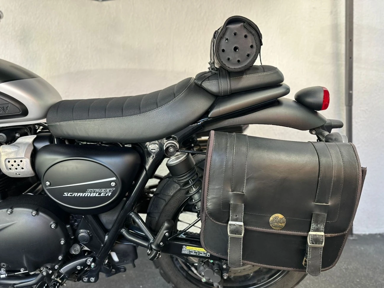 TRIUMPH STREET SCRAMBLER