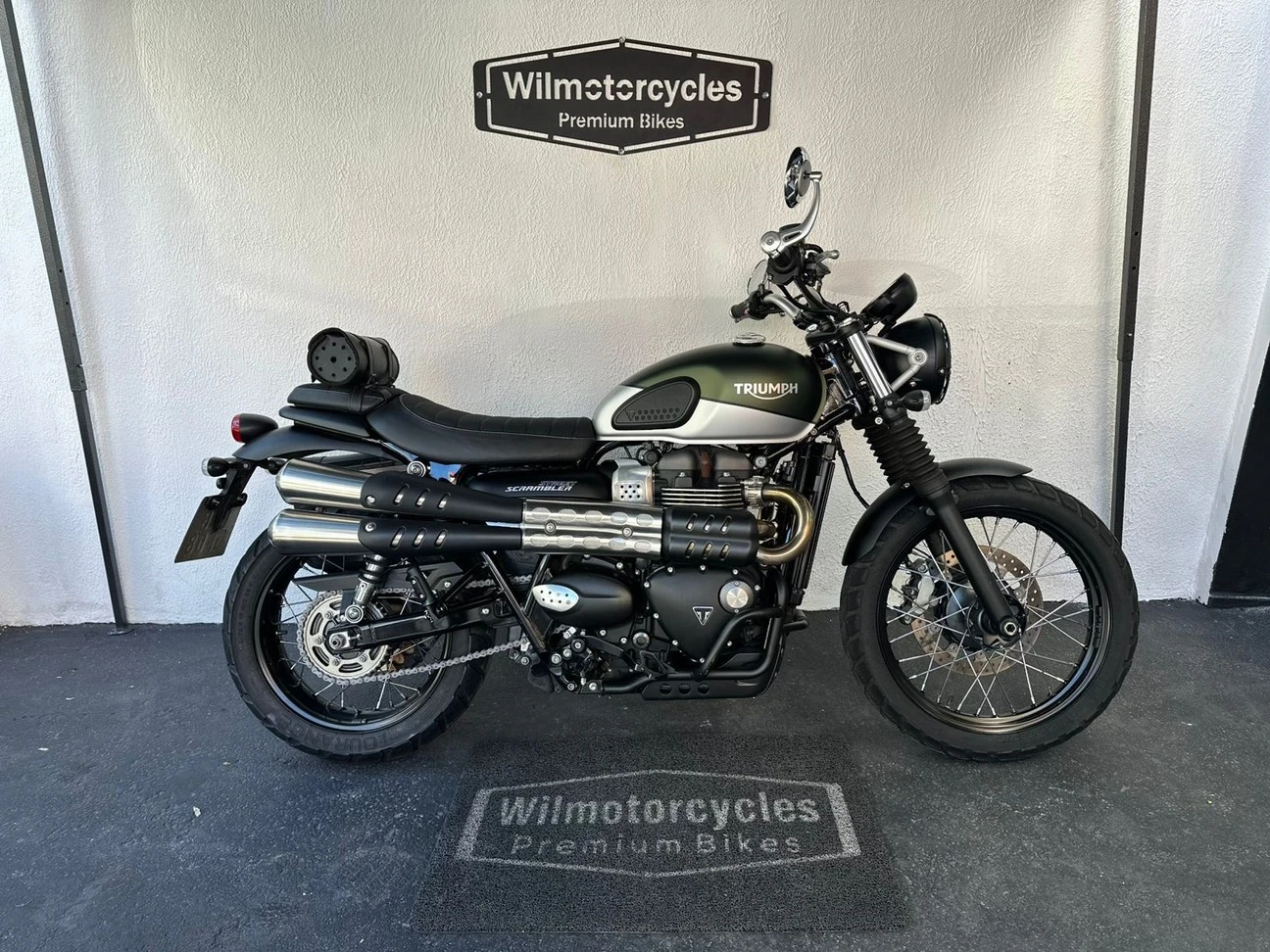 TRIUMPH STREET SCRAMBLER