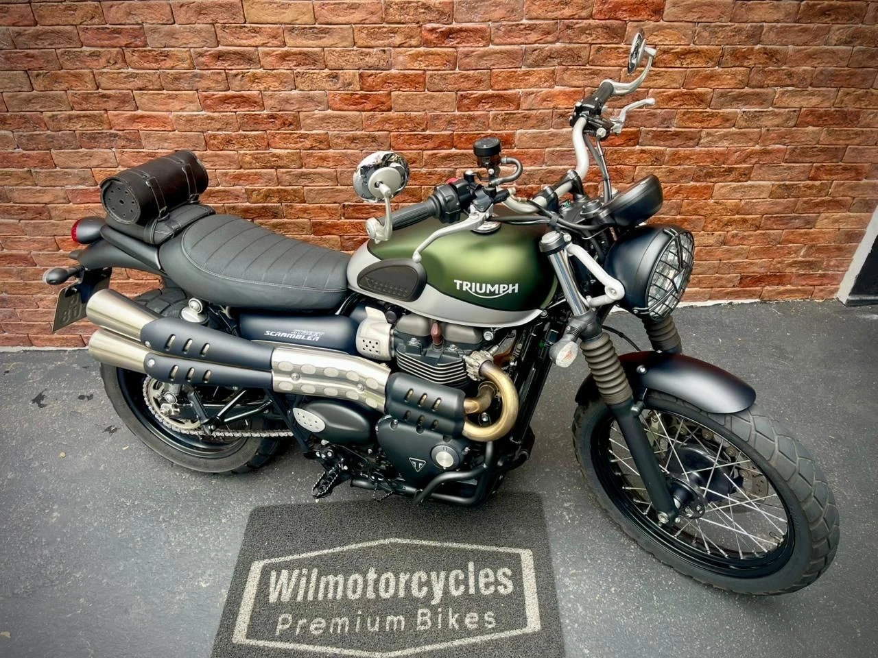 TRIUMPH STREET SCRAMBLER