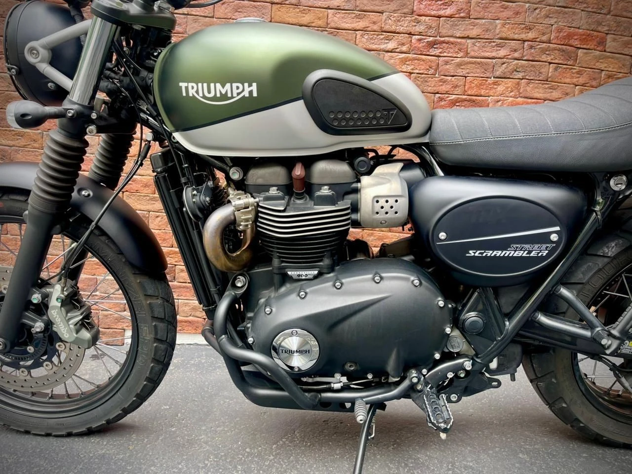 TRIUMPH STREET SCRAMBLER