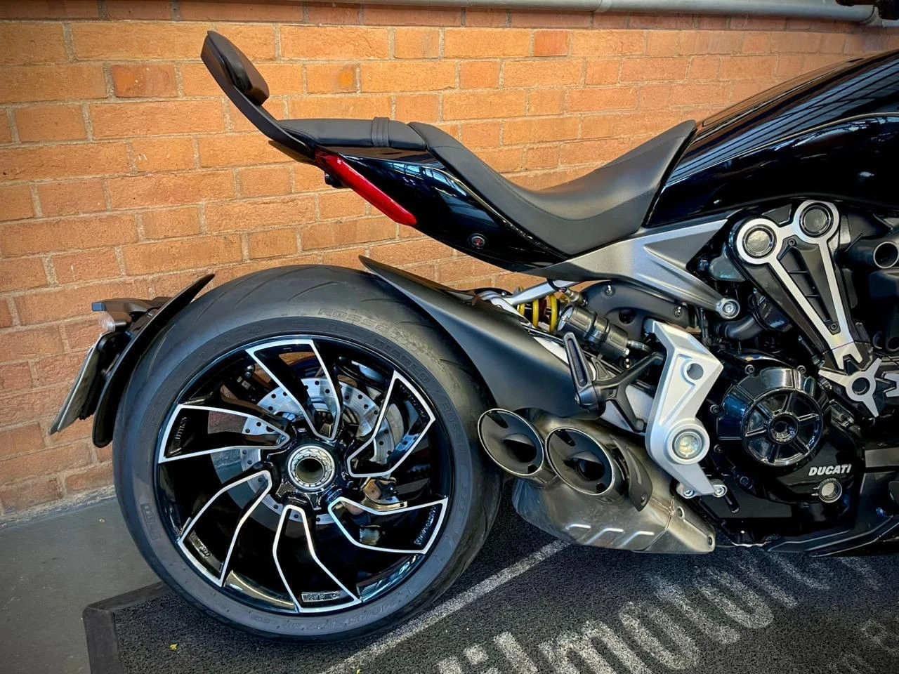 DUCATI XDIAVEL S