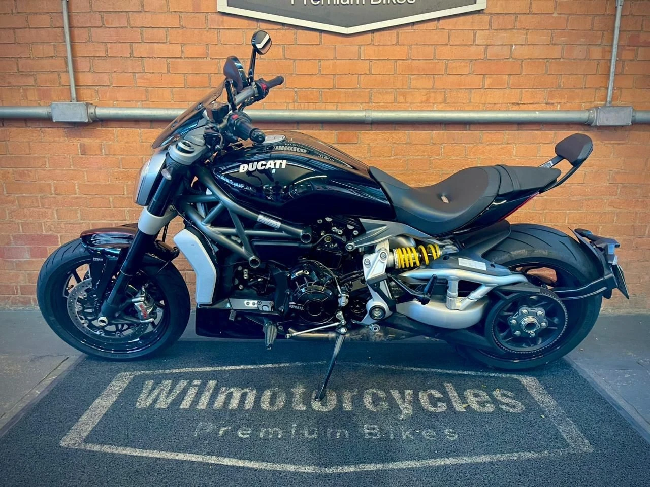 DUCATI XDIAVEL S