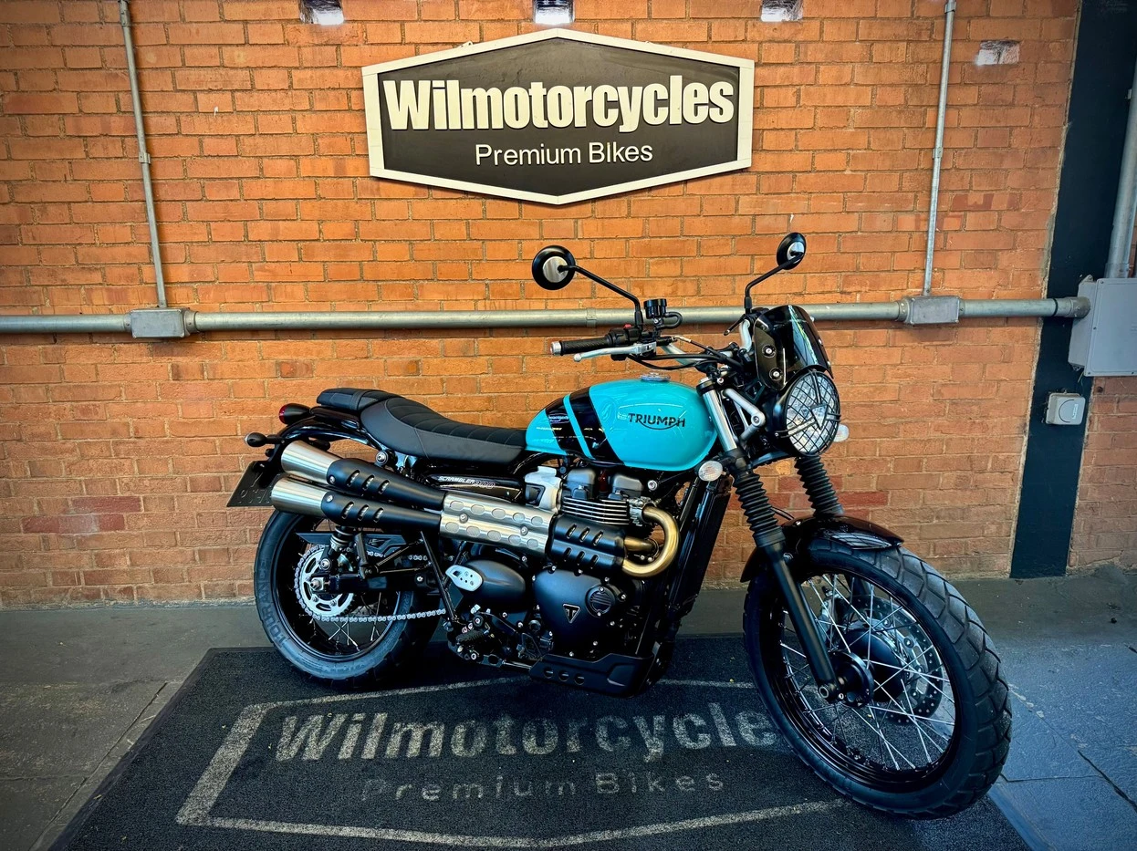 TRIUMPH SCRAMBLER 900