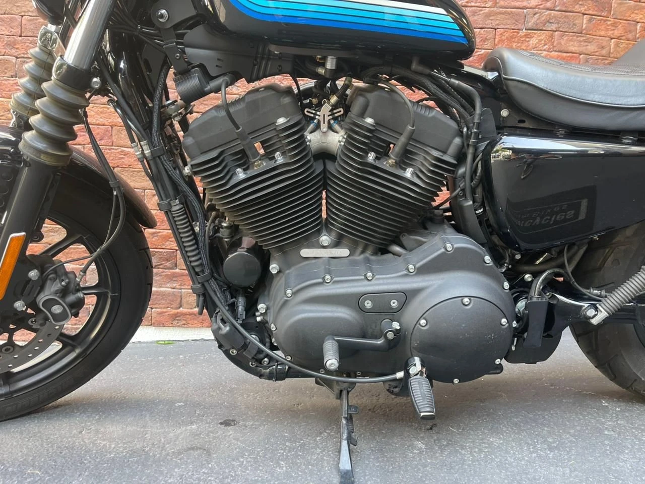 HARLEY-DAVIDSON SPORTSTER IRON 1200