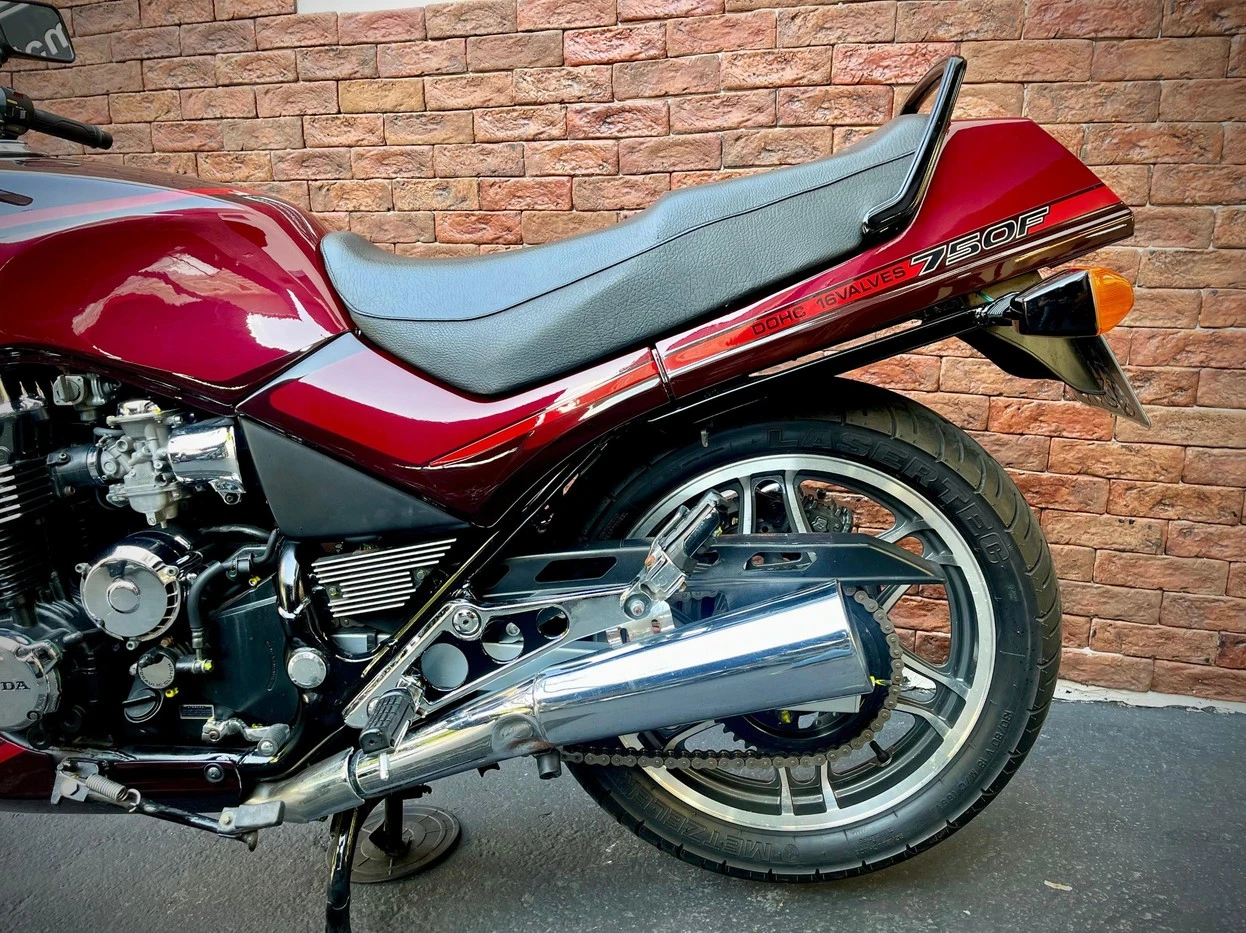 HONDA CBX 750 FOUR