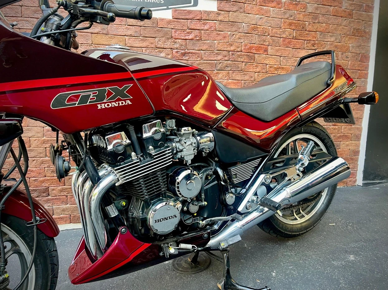 HONDA CBX 750 FOUR