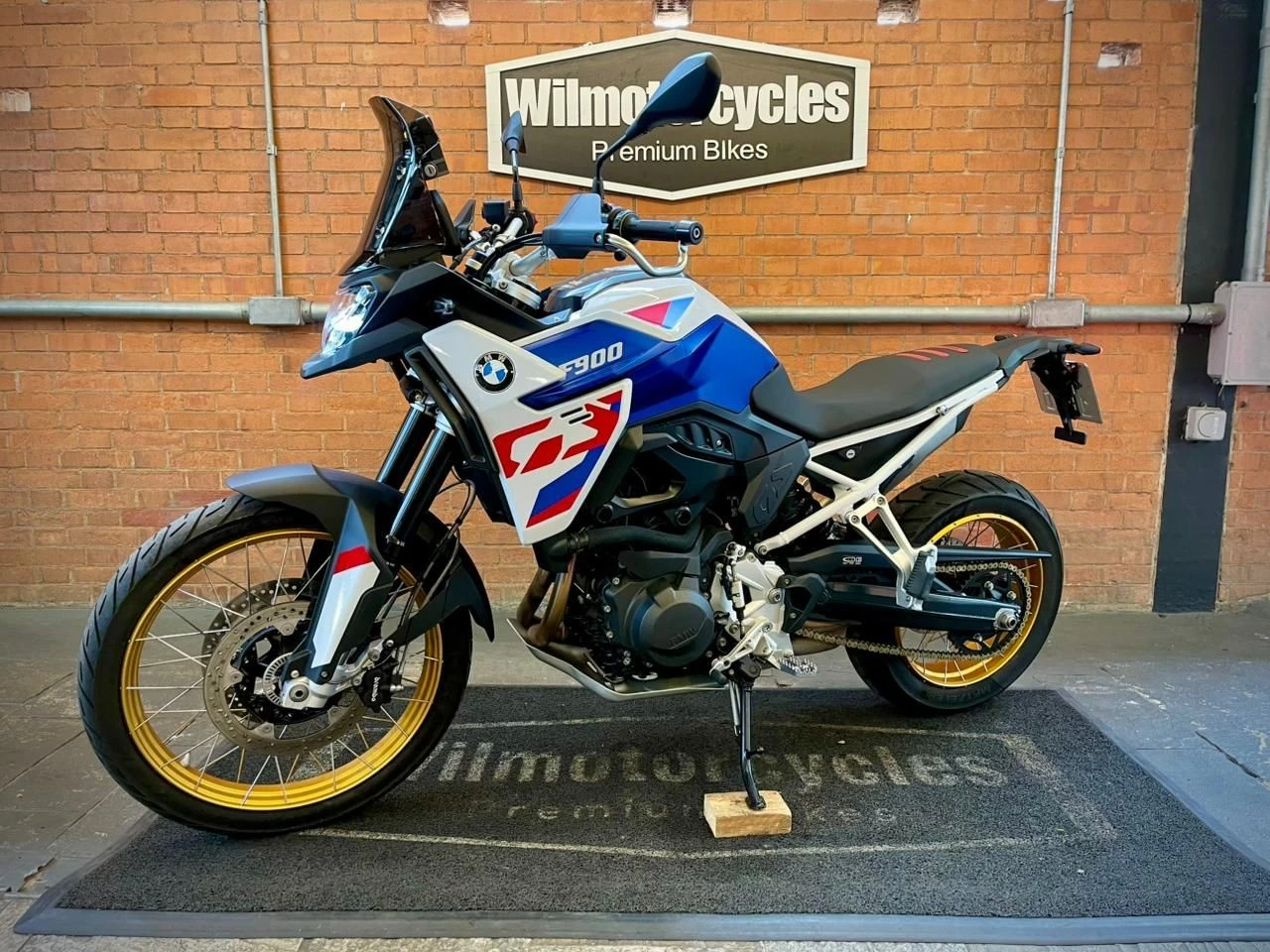 BMW F 900 GS TROPHY