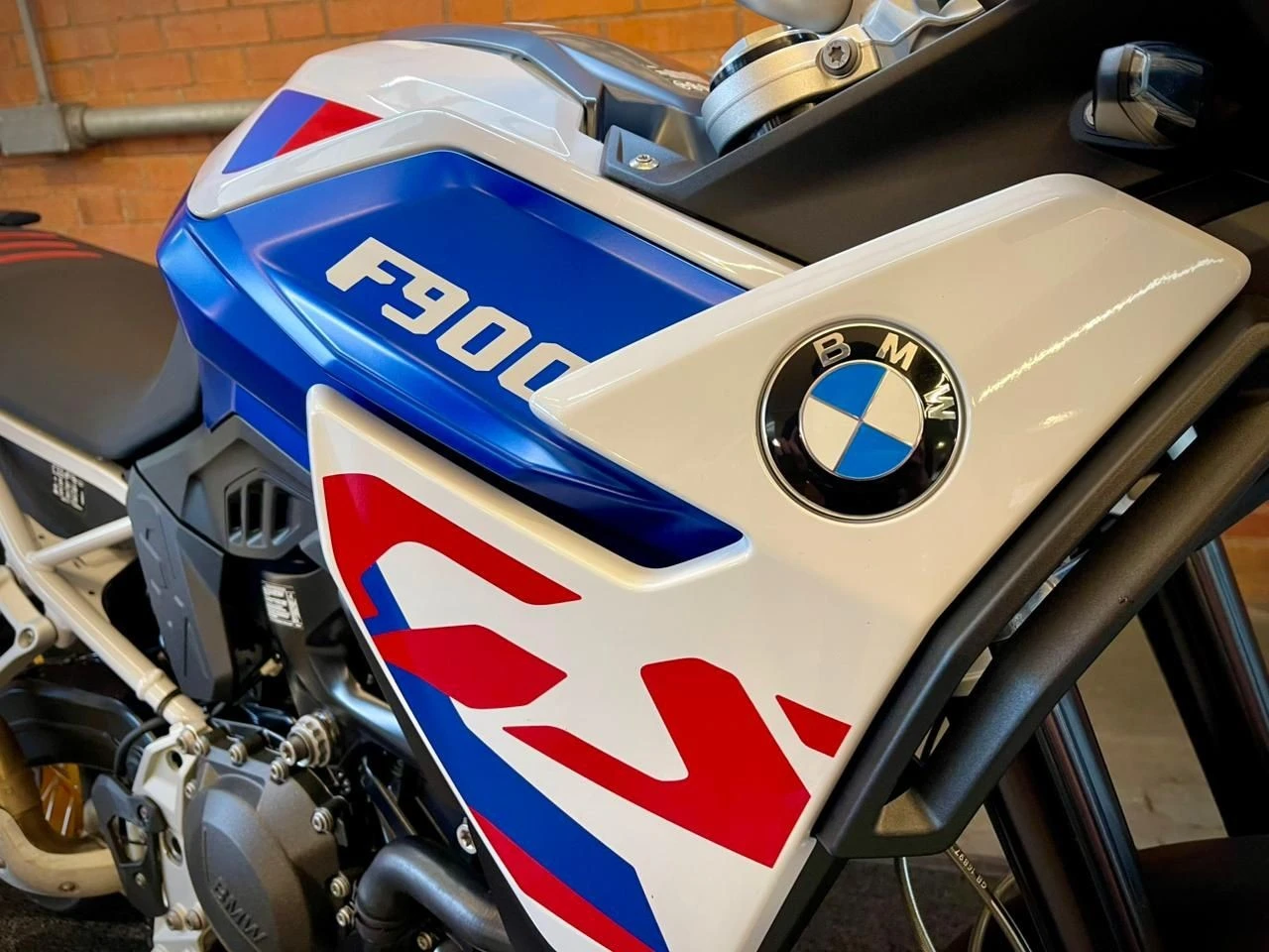 BMW F 900 GS TROPHY