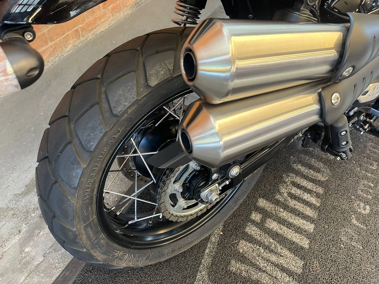 TRIUMPH SCRAMBLER 900