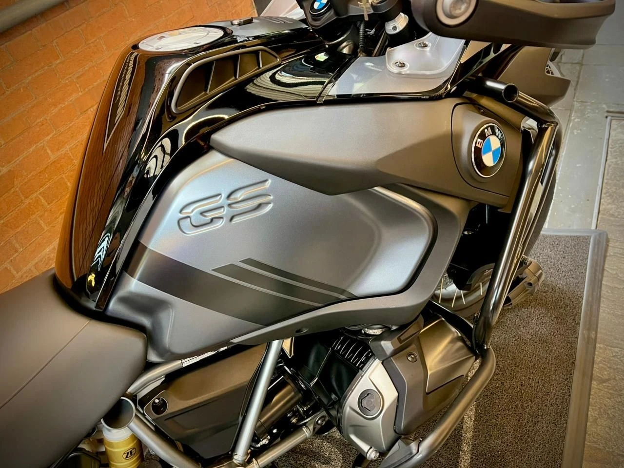 BMW R 1250 GS TRIPLE BLACK