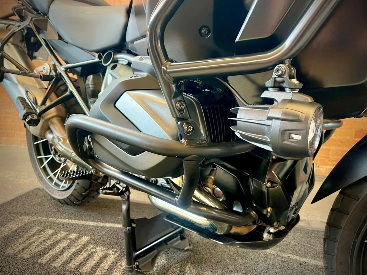 BMW R 1250 GS TRIPLE BLACK