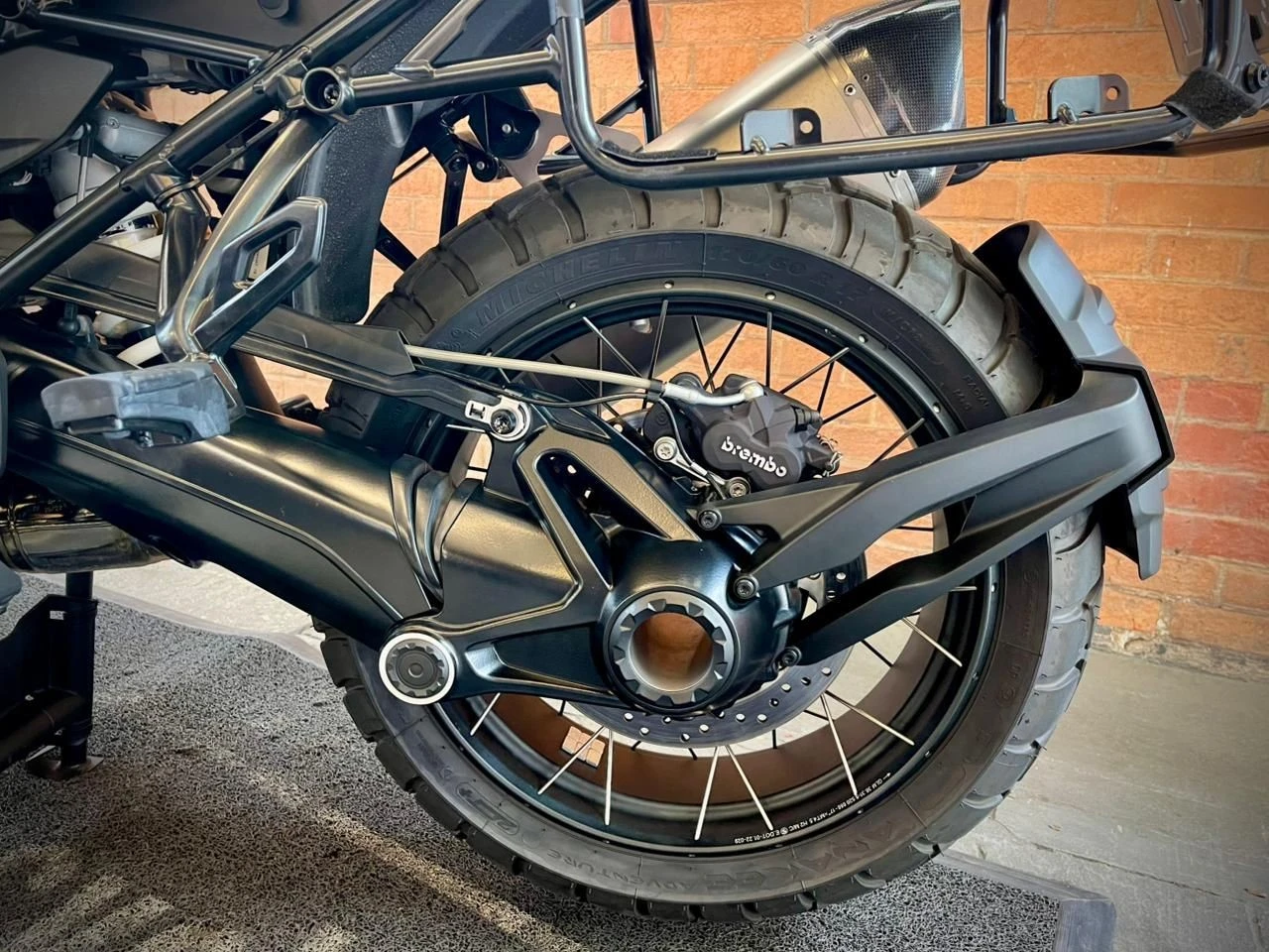 BMW R 1250 GS TRIPLE BLACK