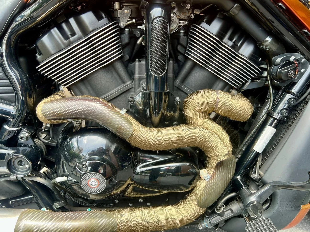 HARLEY-DAVIDSON V ROD NIGHT ROD ESPECIAL