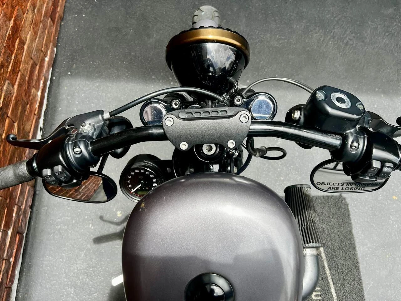 HARLEY-DAVIDSON SPORTSTER XL 883 N IRON