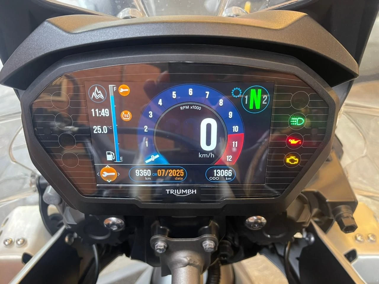 TRIUMPH TIGER 800 XRX