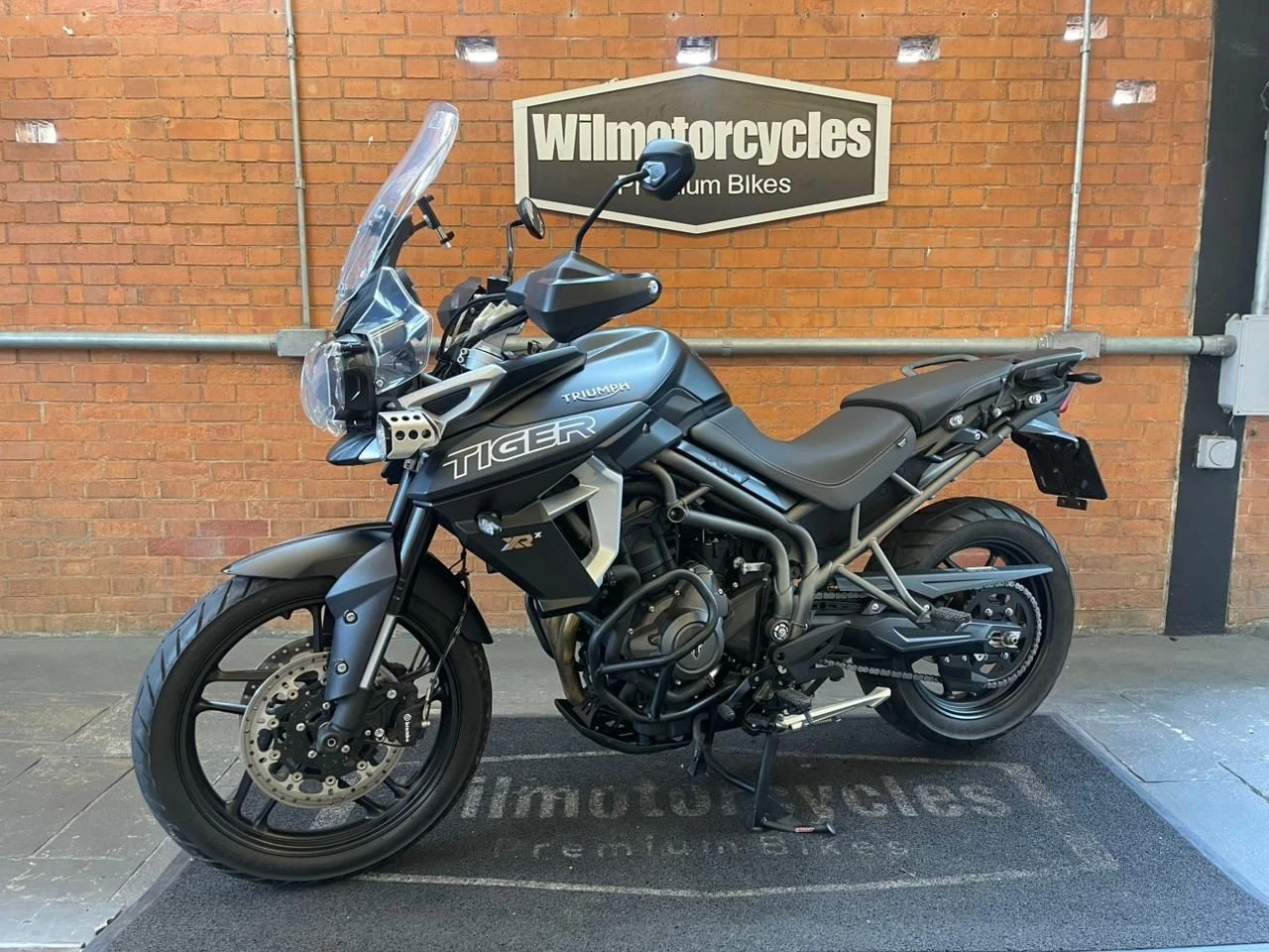 TRIUMPH TIGER 800 XRX