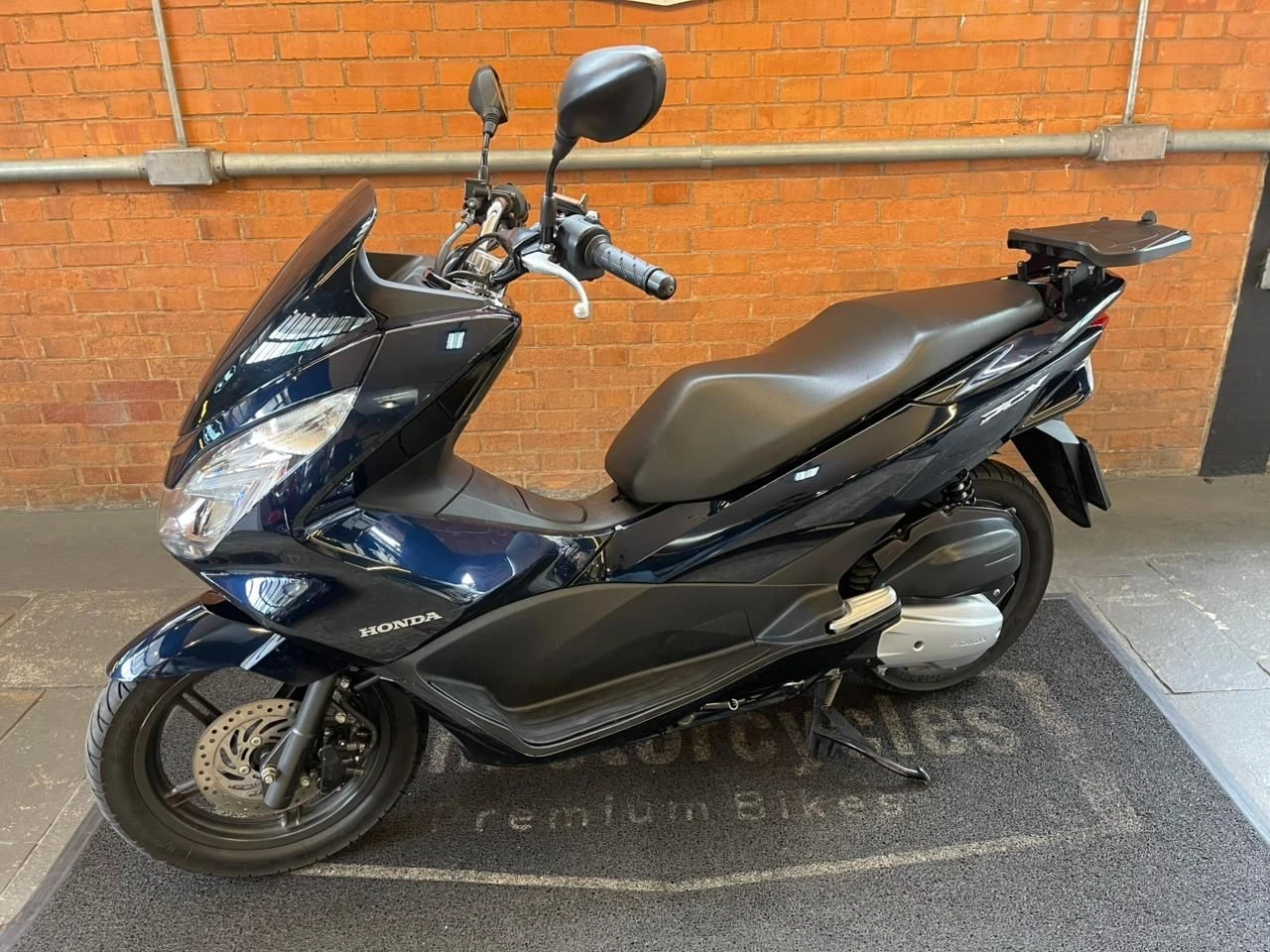HONDA PCX