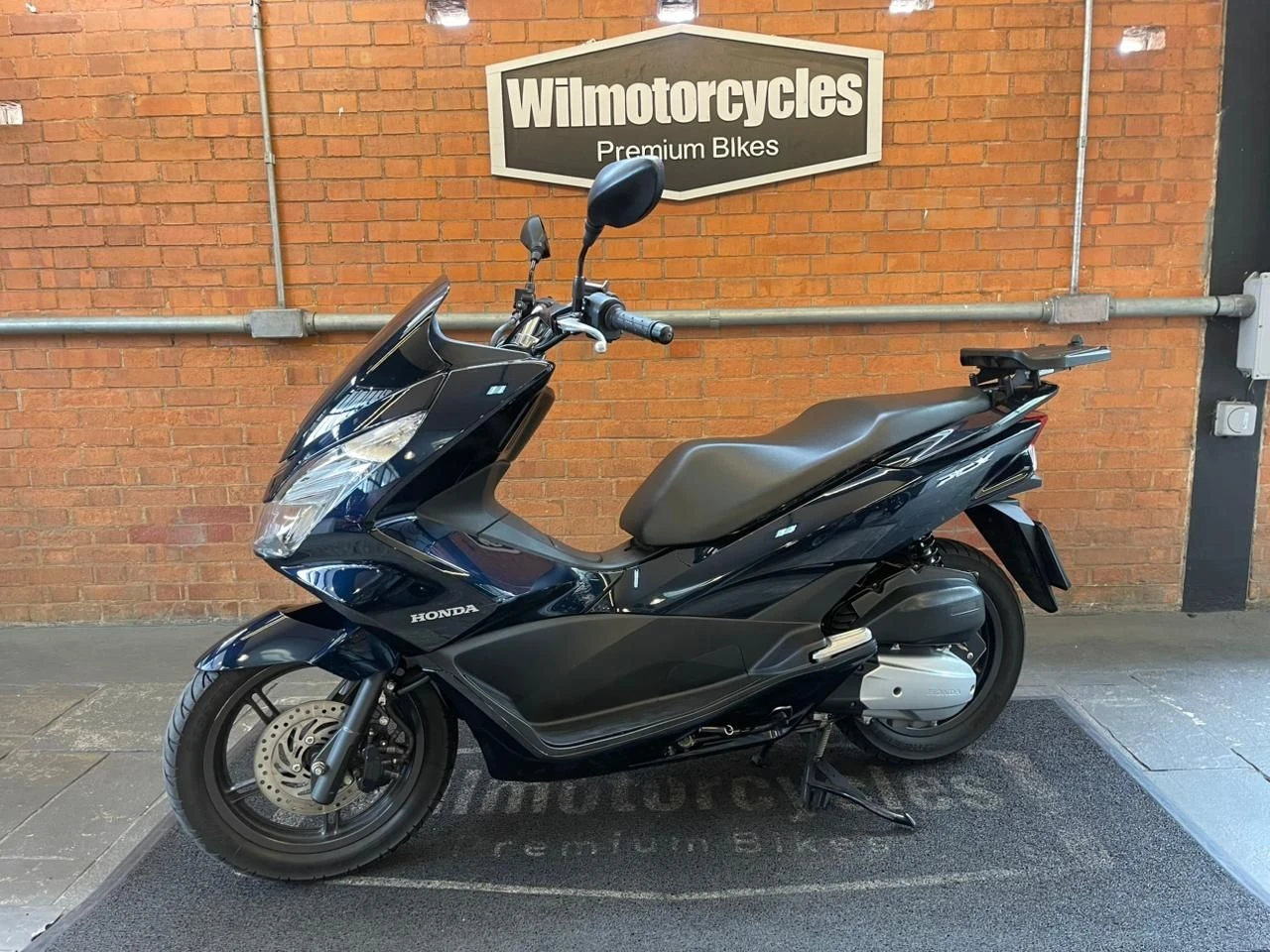 HONDA PCX