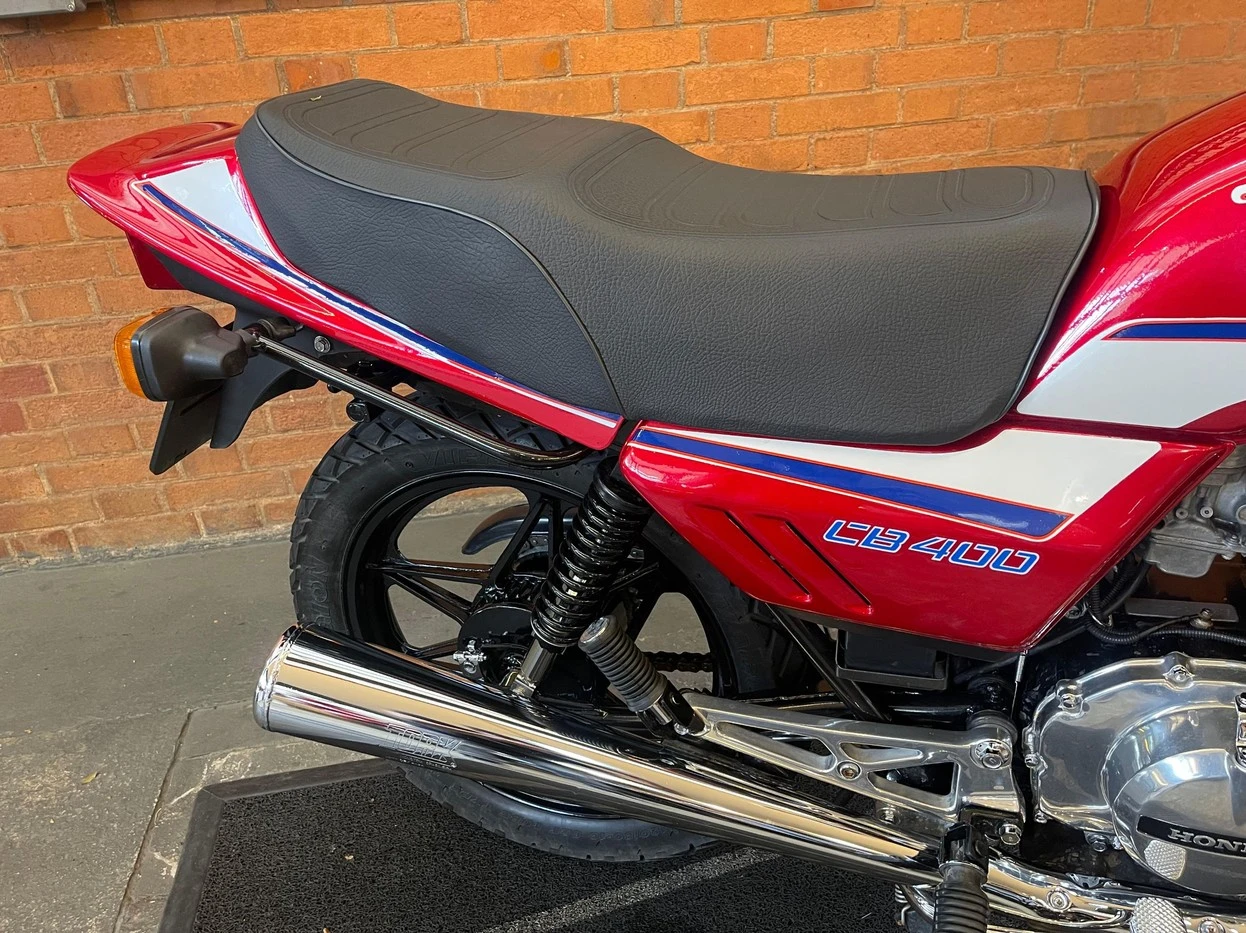 HONDA CB 400