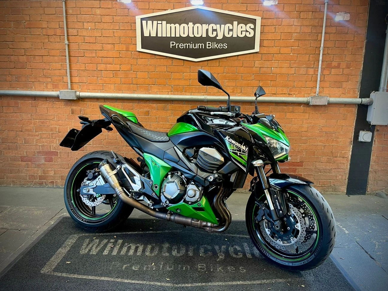 KAWASAKI Z800