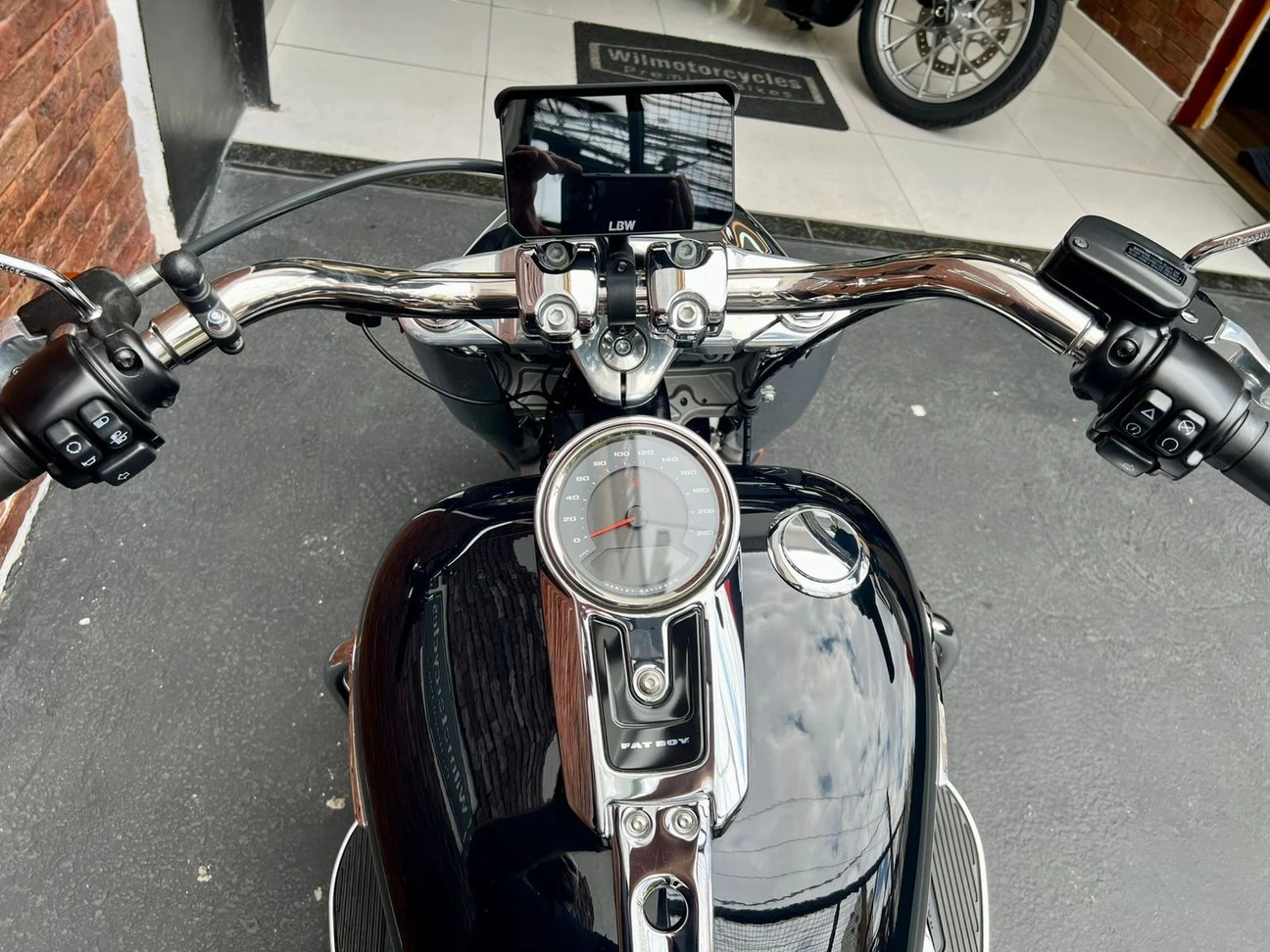HARLEY-DAVIDSON SOFTAIL FAT BOY 114