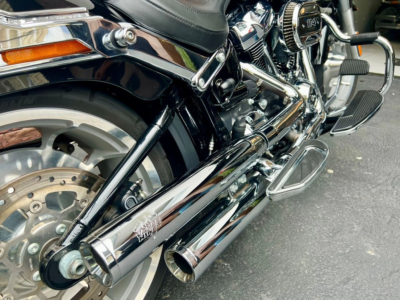 HARLEY-DAVIDSON SOFTAIL FAT BOY 114