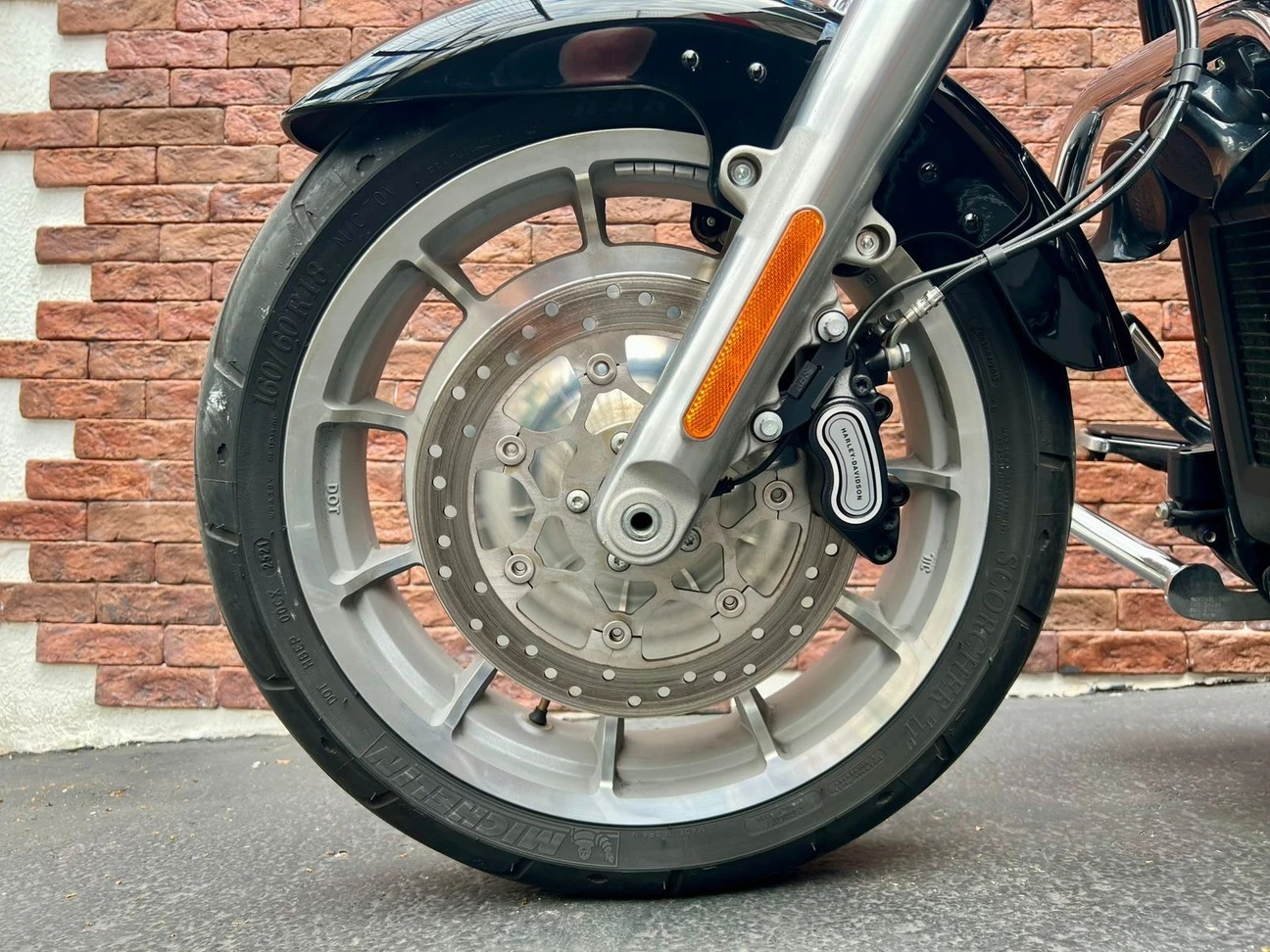 HARLEY-DAVIDSON SOFTAIL FAT BOY 114