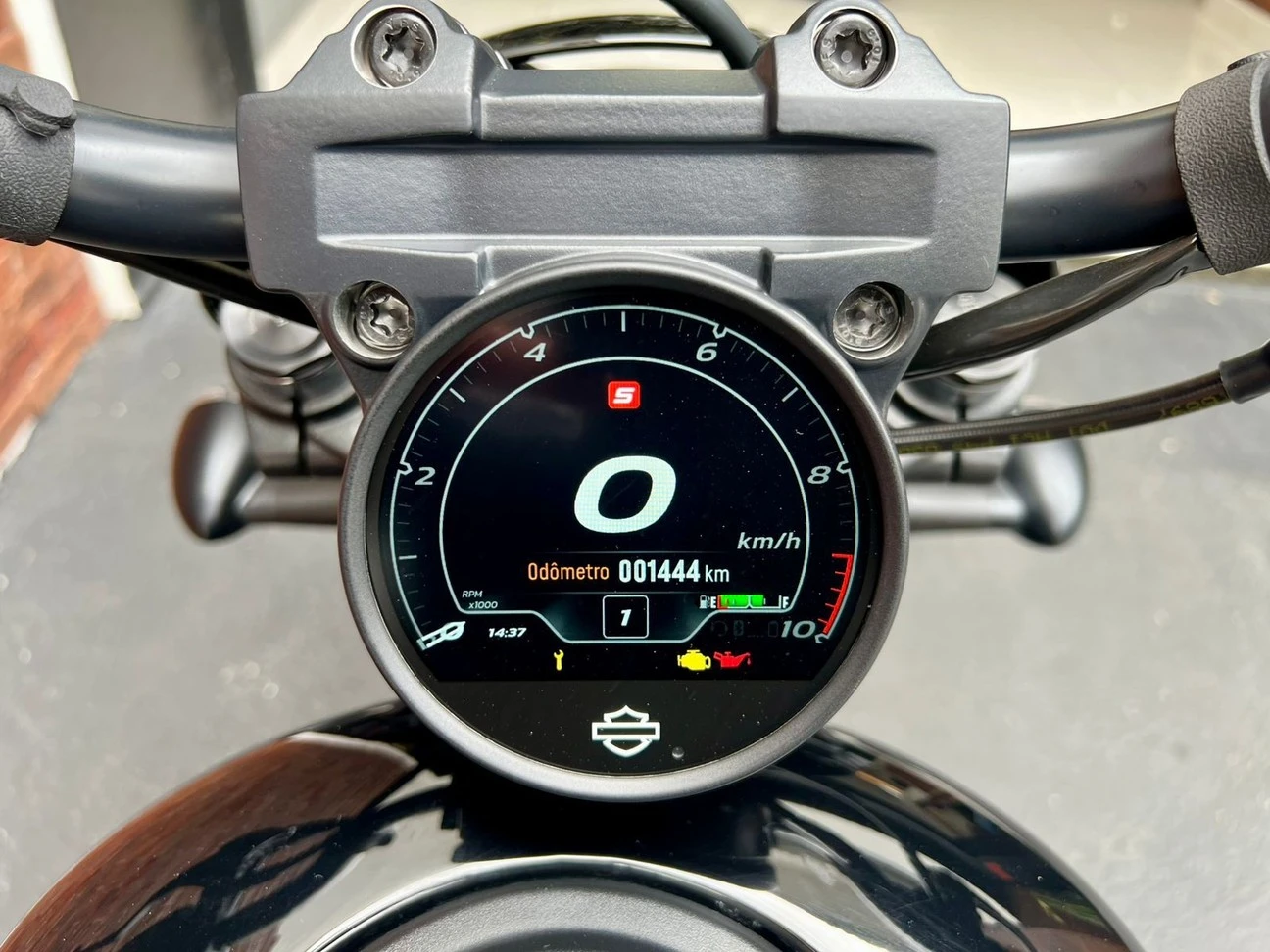 HARLEY-DAVIDSON NIGHTSTER SPECIAL