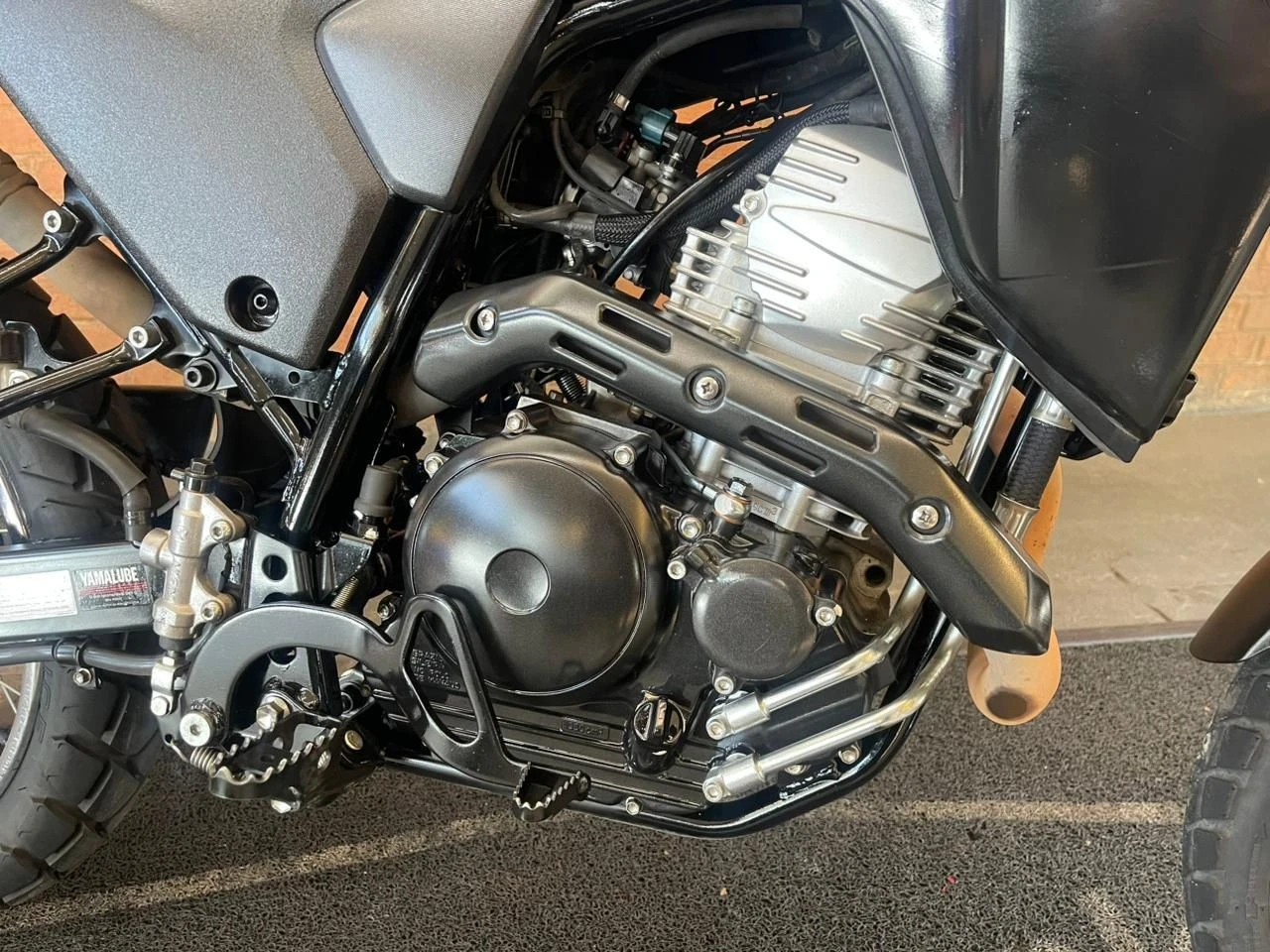 YAMAHA XTZ 250 LANDER