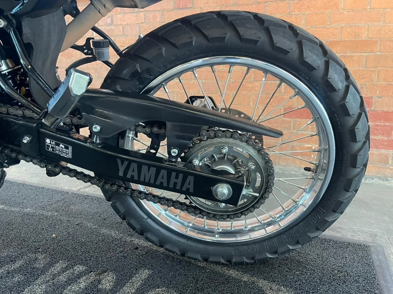 YAMAHA XTZ 250 LANDER