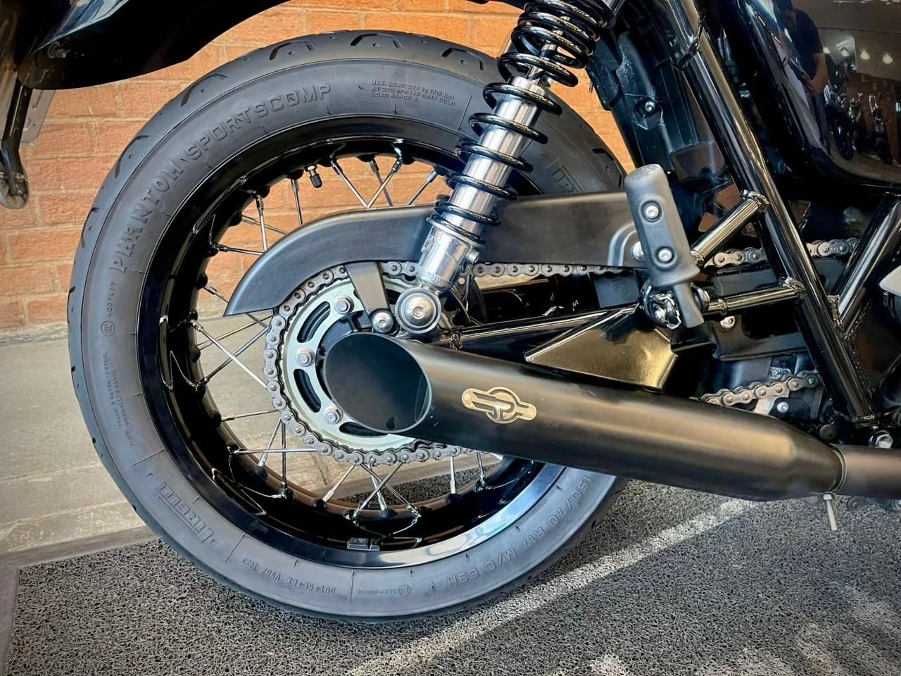 TRIUMPH BONNEVILLE T120 BLACK 1200