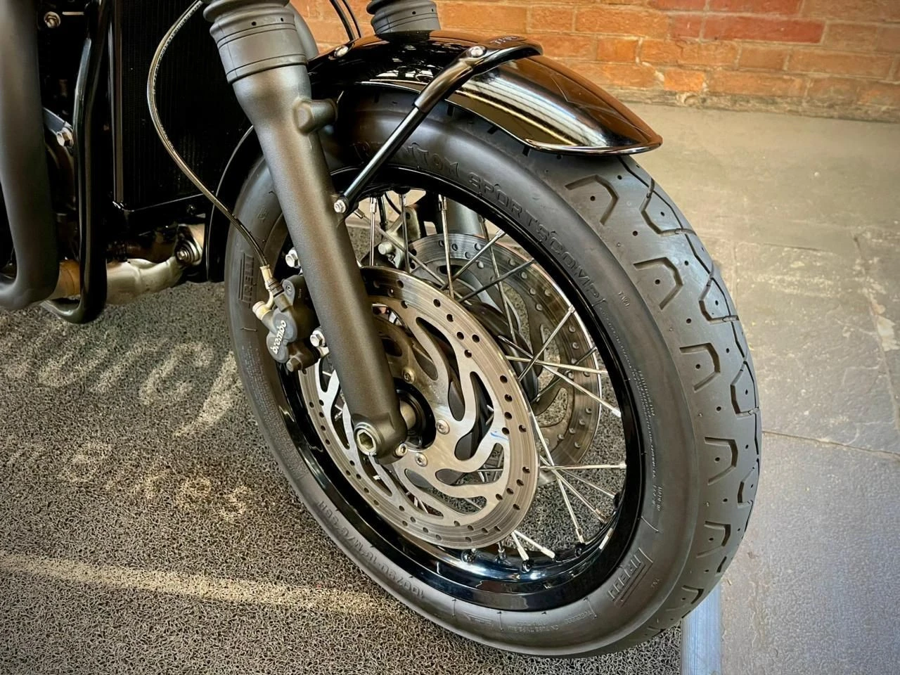 TRIUMPH BONNEVILLE T120 BLACK 1200