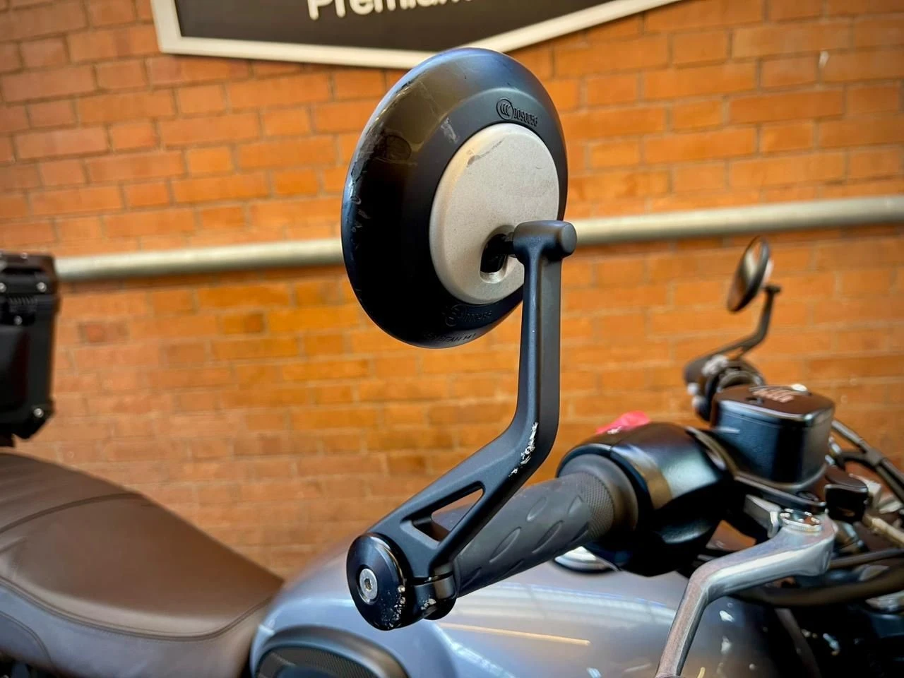 TRIUMPH BONNEVILLE T120 BLACK 1200