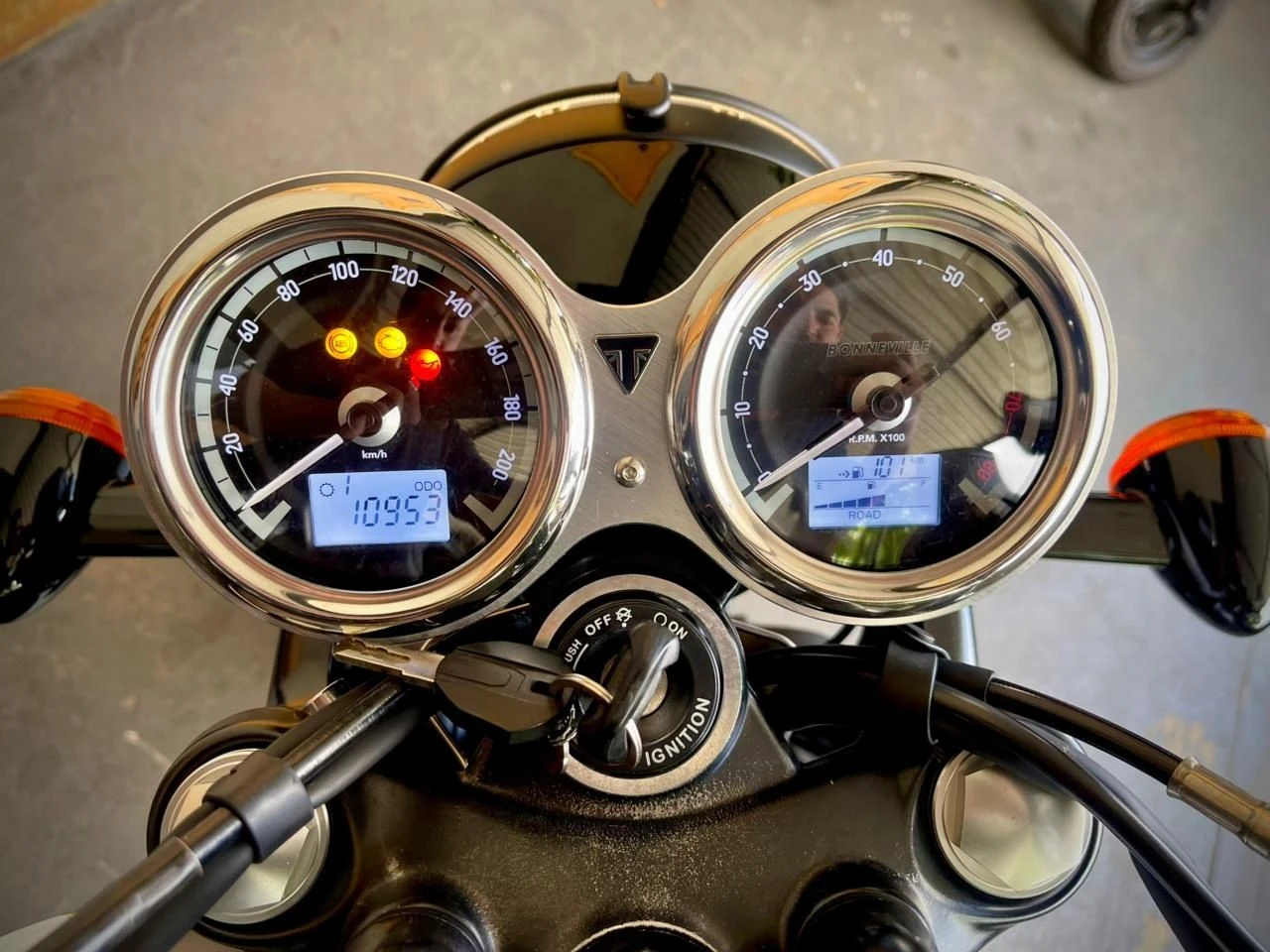 TRIUMPH BONNEVILLE T120 BLACK 1200