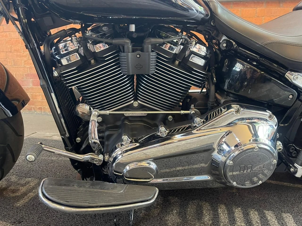 HARLEY-DAVIDSON SOFTAIL FAT BOY 114