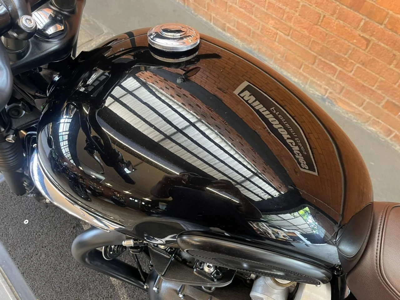 TRIUMPH BONNEVILLE T120 BLACK 1200